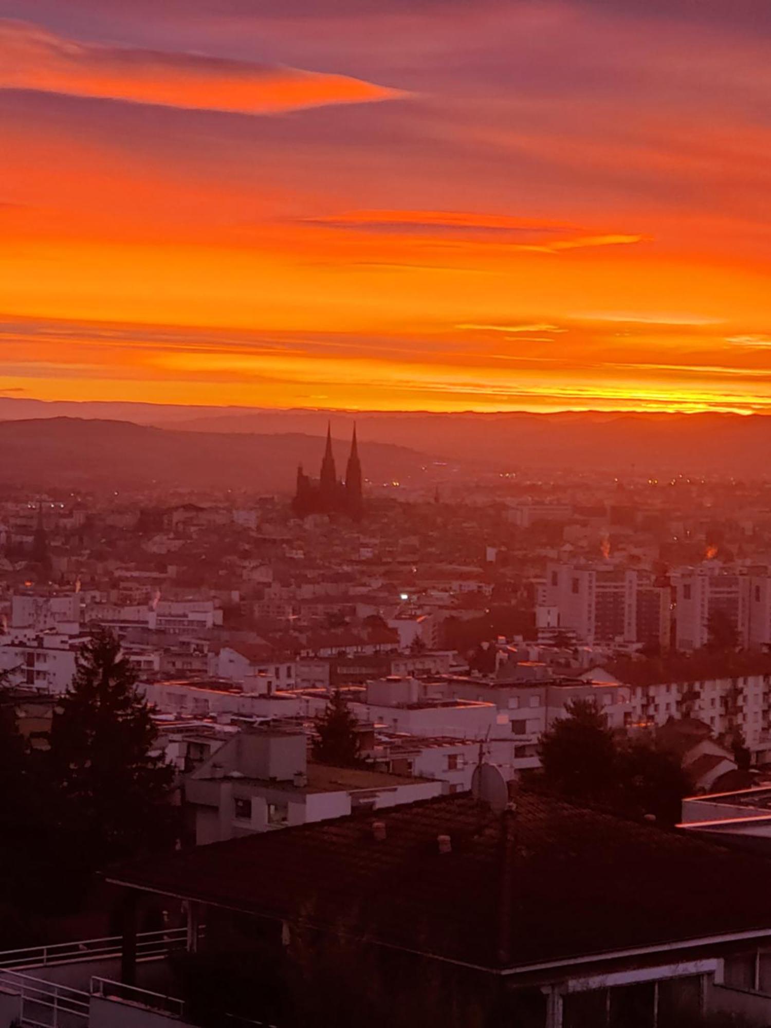 Entre Ville Et Nature - Les Hauts De Clermont Avec Garage Gratuit Экстерьер фото
