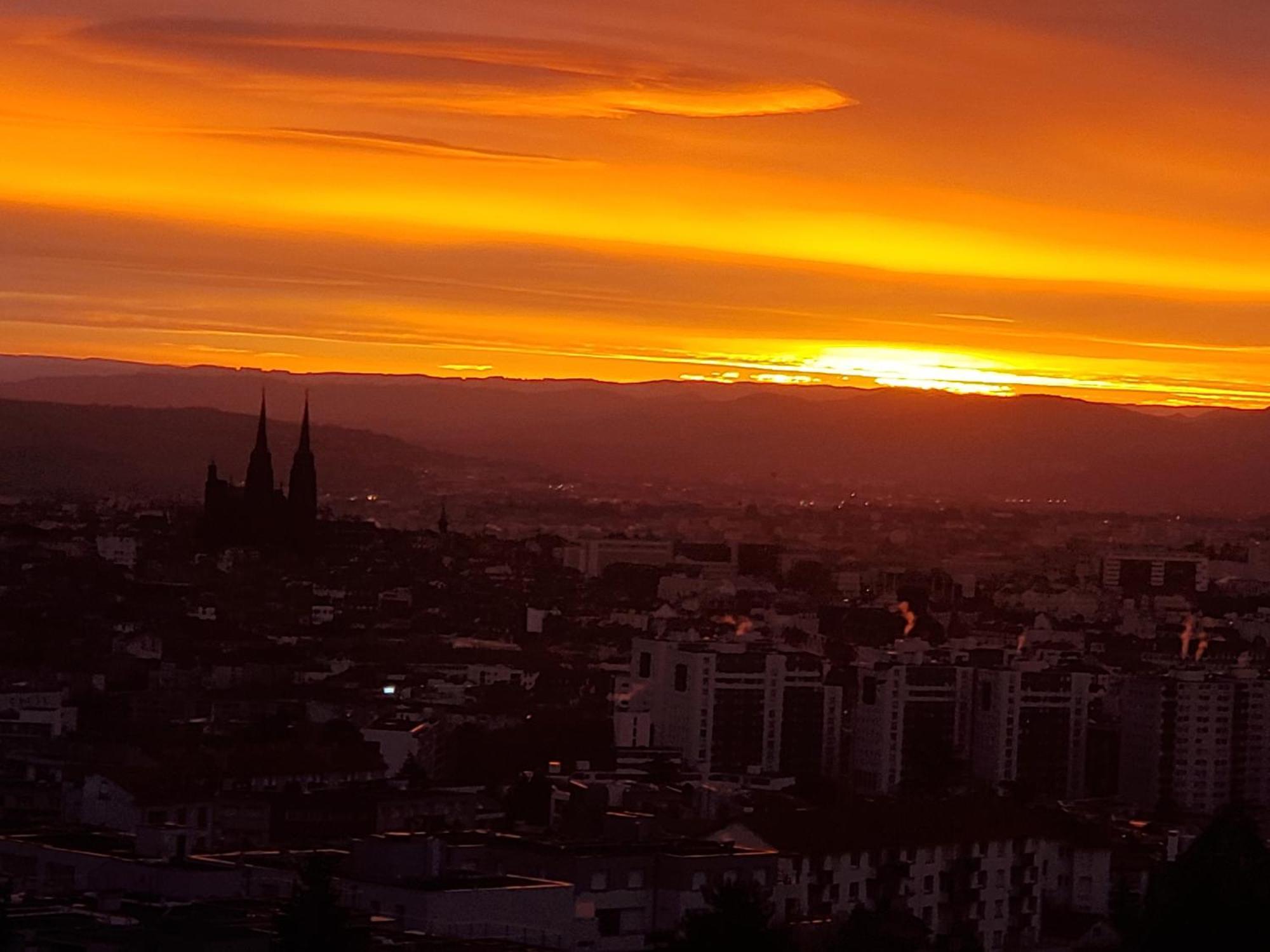 Entre Ville Et Nature - Les Hauts De Clermont Avec Garage Gratuit Экстерьер фото